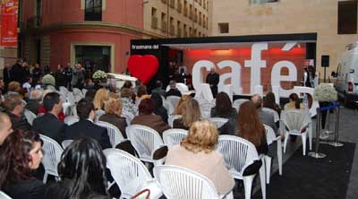 Ramón Sánchez-Ocaña condujo la presentación del evento
